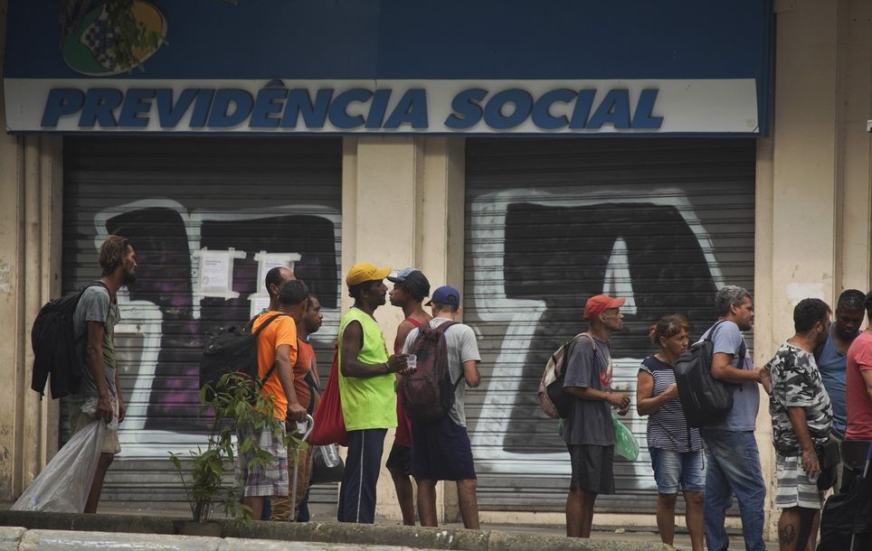 Ação civil pública aponta falhas da Prefeitura do Rio com população em situação de rua