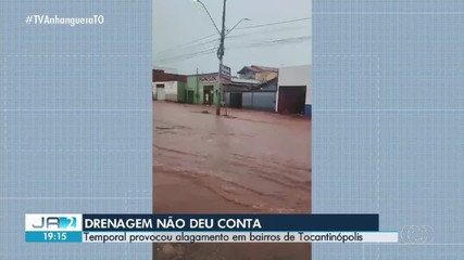 Bairros de Tocantinópolis ficam alagados após temporal