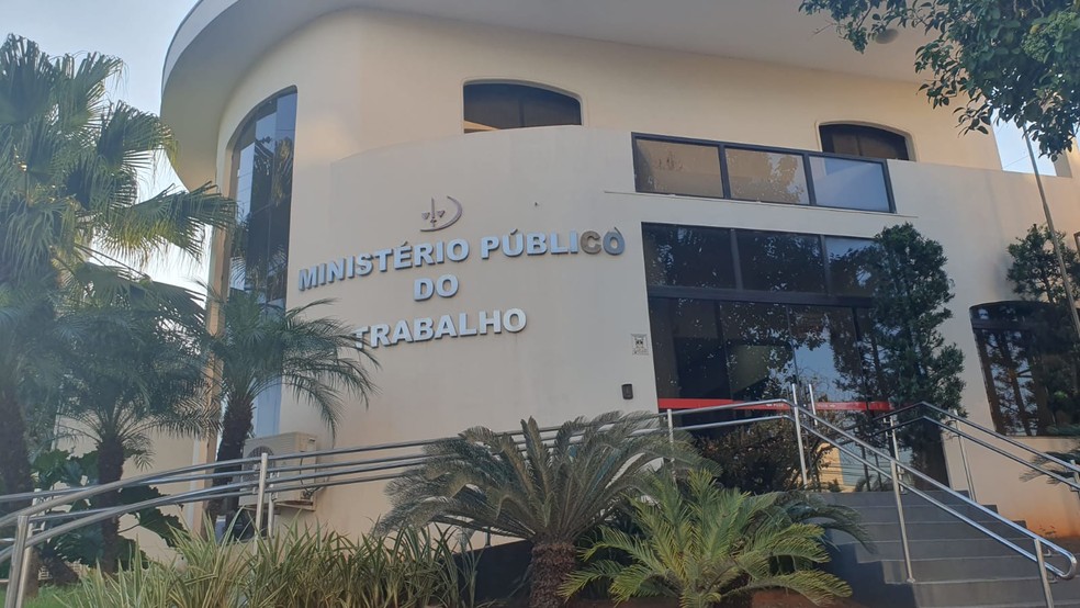 Ministério Público do Trabalho (MPT), em Presidente Prudente (SP), recebe denúncias de discriminação contra mulheres no trabalho. — Foto: Leonardo Jacomini/g1