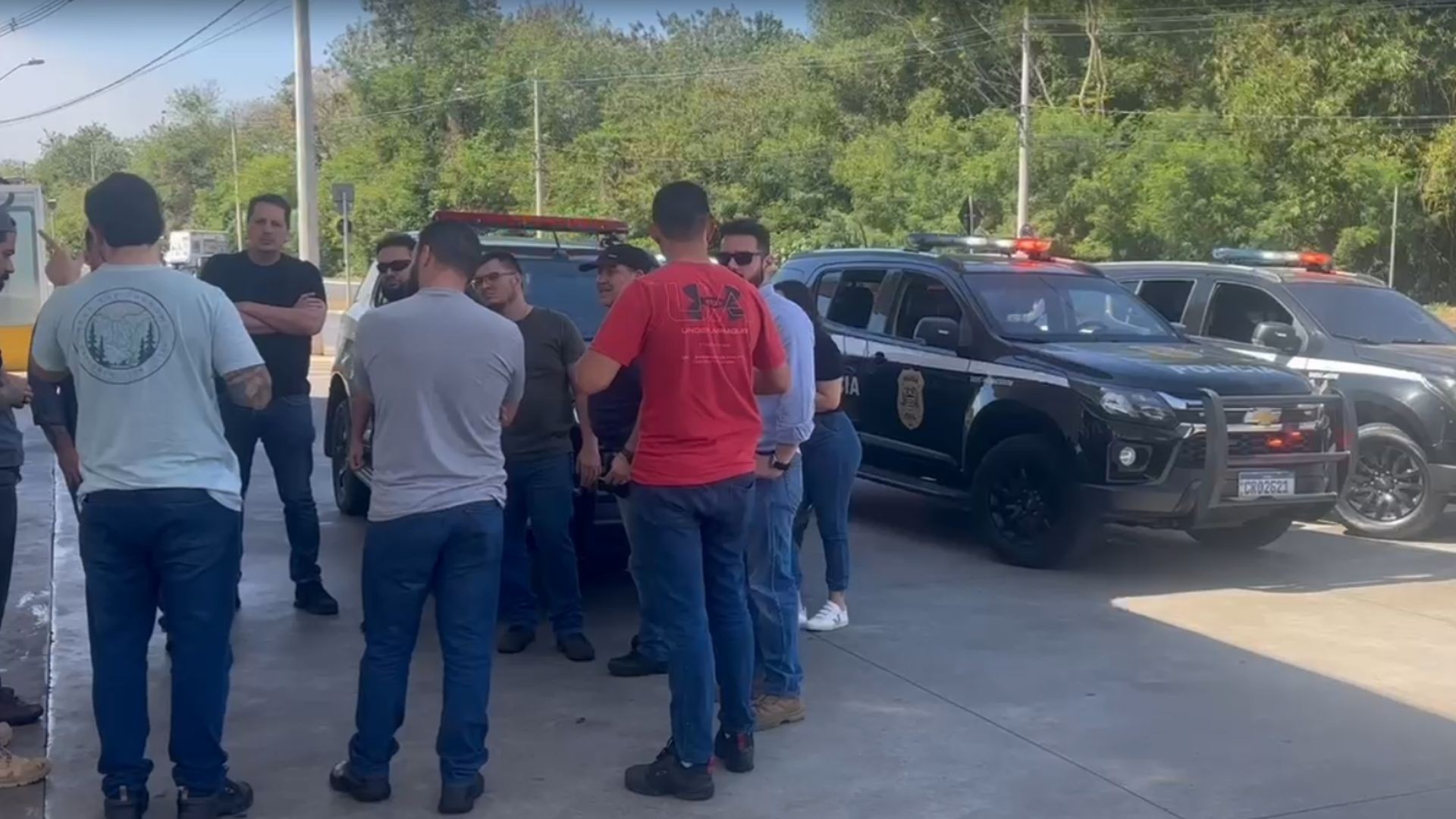 Polícia prende suspeitos de integrar esquema envolvendo tráfico de drogas no interior de SP