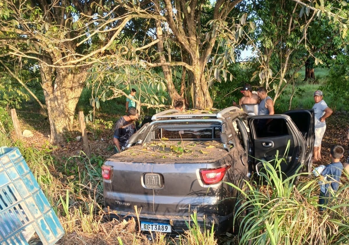 Motorista do Samu de Capitão Poço morre após carro sair da pista e bater em árvore, no PA