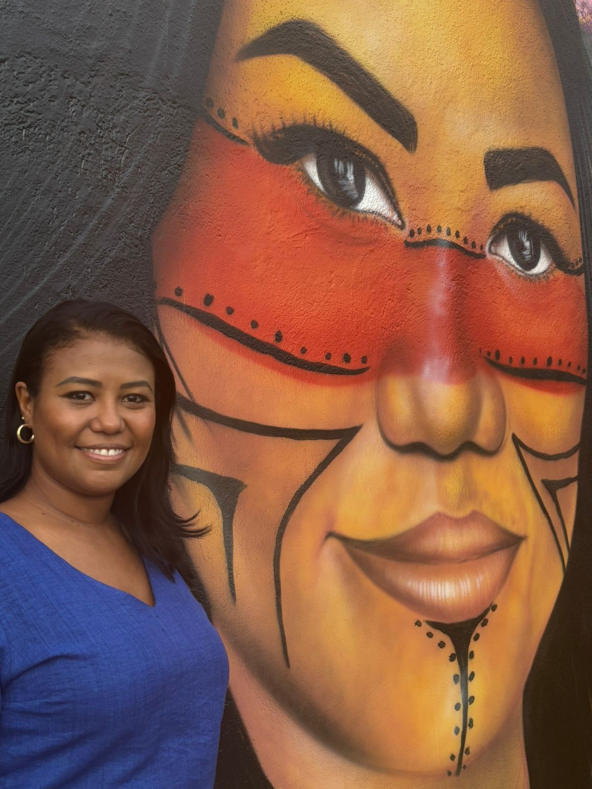 VÍDEO: Grafiteiro cria mural gigante em SP em homenagem ao projeto 'Memórias Indígenas', da TV Globo