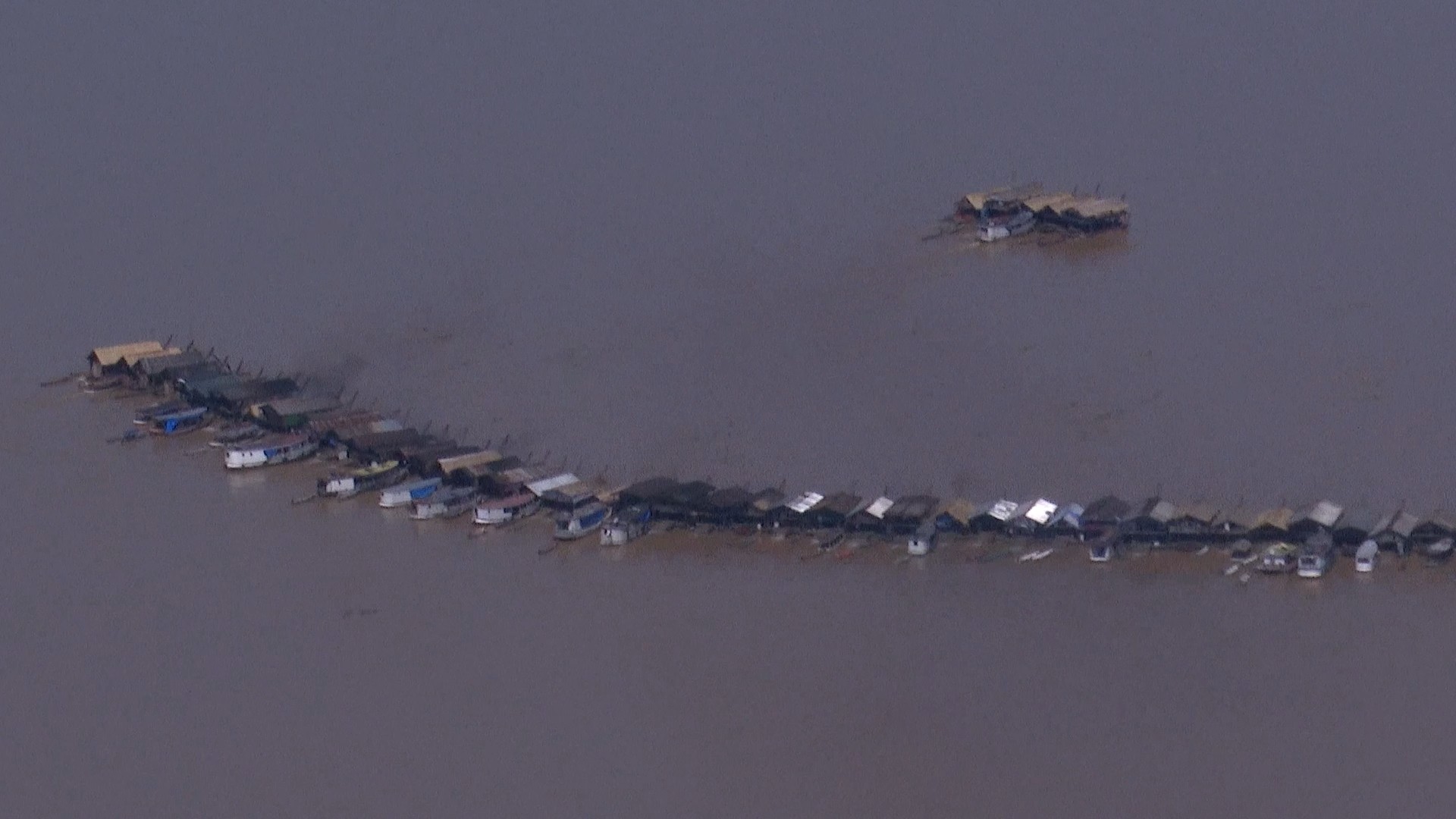 Corpo de uma das vítimas de draga que afundou no rio Madeira é encontrado em Porto Velho