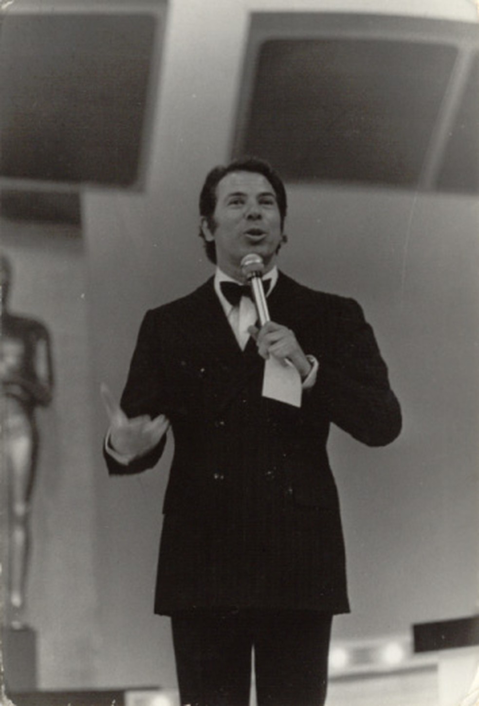 Silvio Santos no come&ccedil;o da carreira &mdash; Foto: Acervo SBT/Divulga&ccedil;&atilde;o