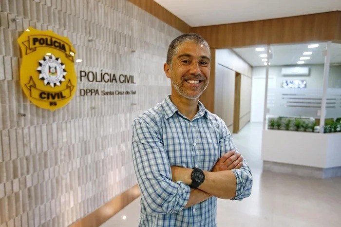 Delegado é afastado em Santa Cruz do Sul por suspeita de desvio de recursos de associação de apoio à polícia