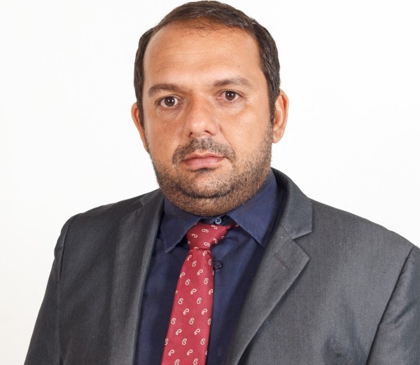 Justiça cassa mandato de vereador por espalhar vídeos íntimos de ex-delegado e candidato a prefeito em MT