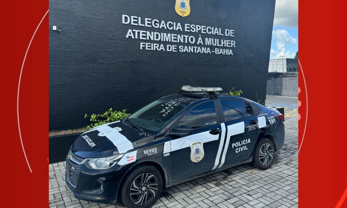 Casal é preso suspeito de colocar fogo na casa da ex do homem em Feira de Santana; mulher e filho estavam no imóvel
