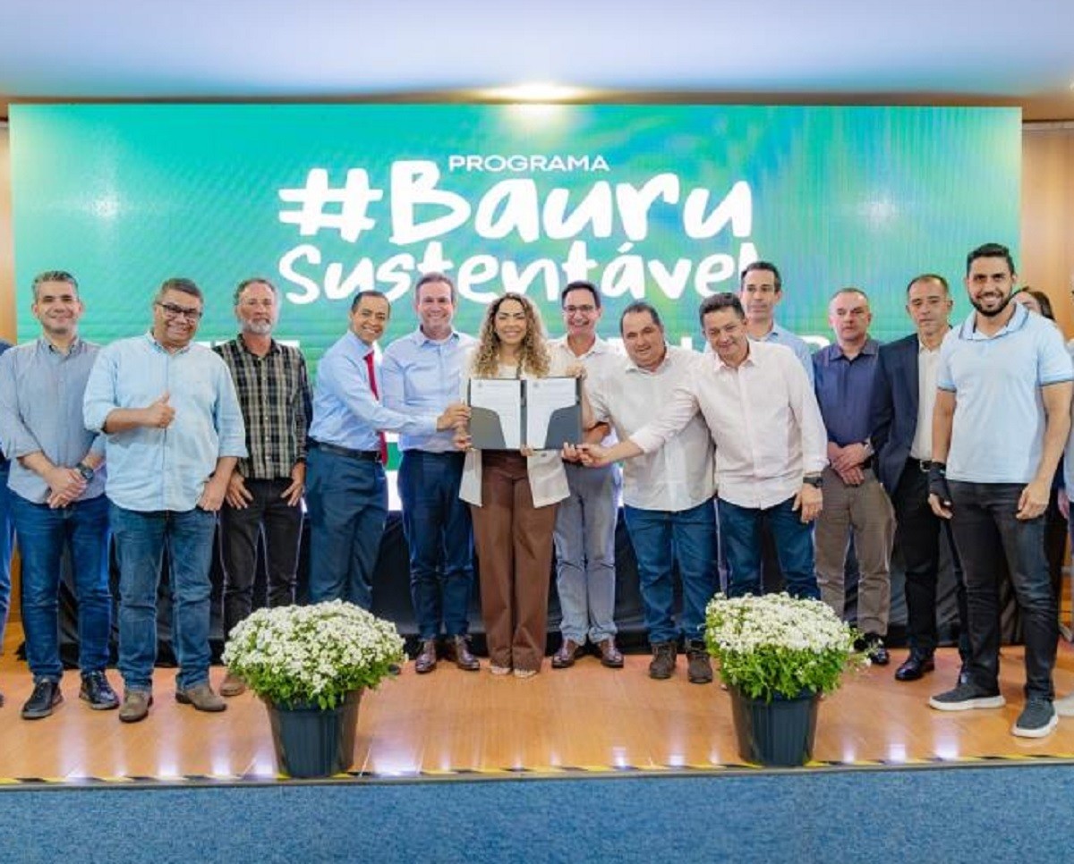 Prefeita de Bauru assina concessão do esgoto por 30 anos; contrato prevê conclusão da ETE Vargem Limpa