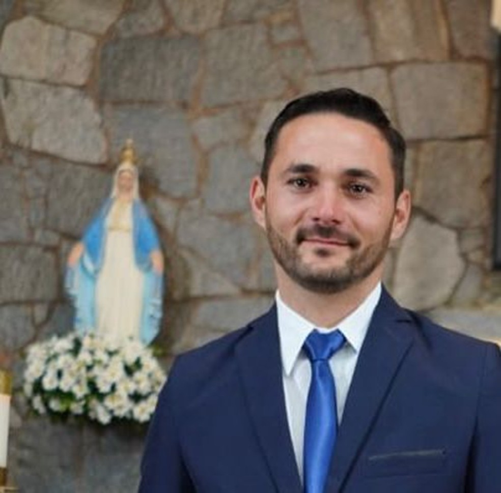 Francillanio Correia morreu aos 30 anos, após ser atingido por carro da Prefeitura de Pindoba, no interior de Alagoas — Foto: Arquivo pessoal