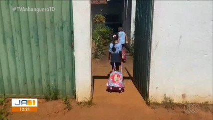 Alunos da zona rural de Porto Nacional seguem sem transporte escolar