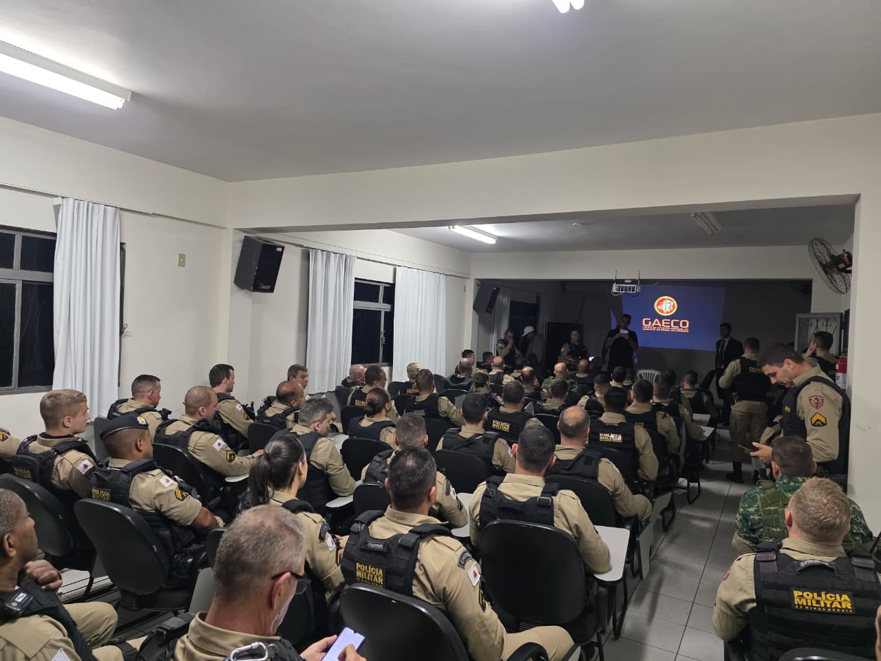 Quase 20 são presos em operação contra facção em MG; grupo usava adolescentes e ameaçava policiais