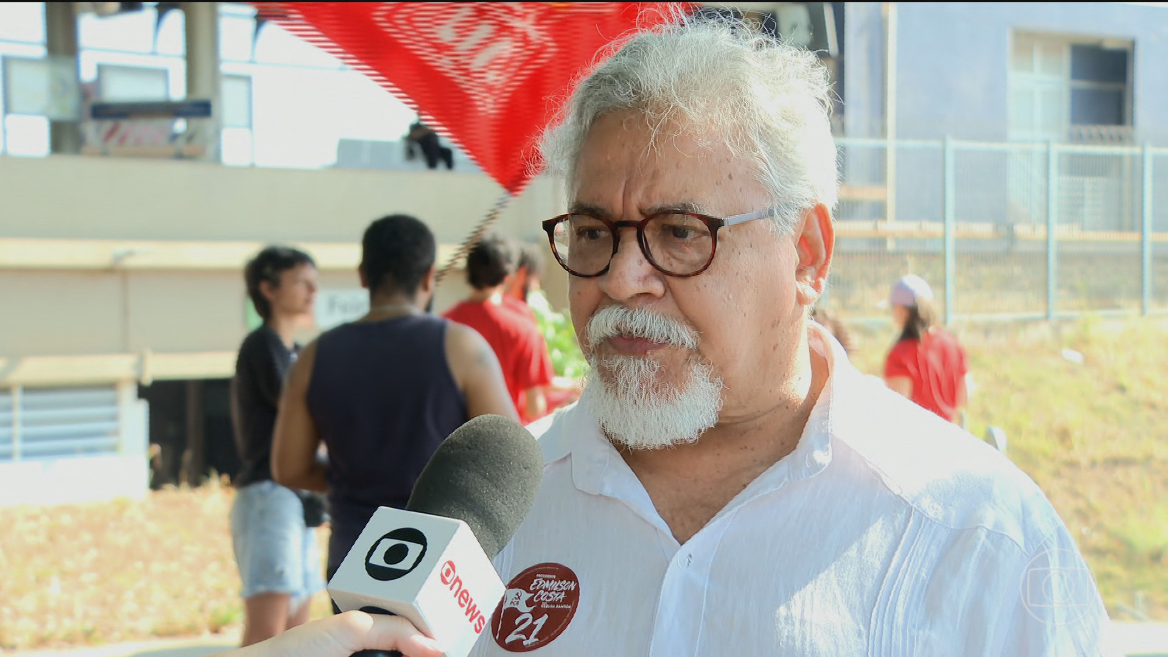Edmilson Costa, candidato do PCB à Presidência, faz campanha no Distrito Federal
