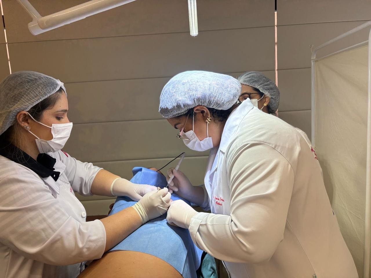 Ação oferece consultas, exames gratuitos e 'chá revelação improvisado' neste sábado (14), em Fortaleza