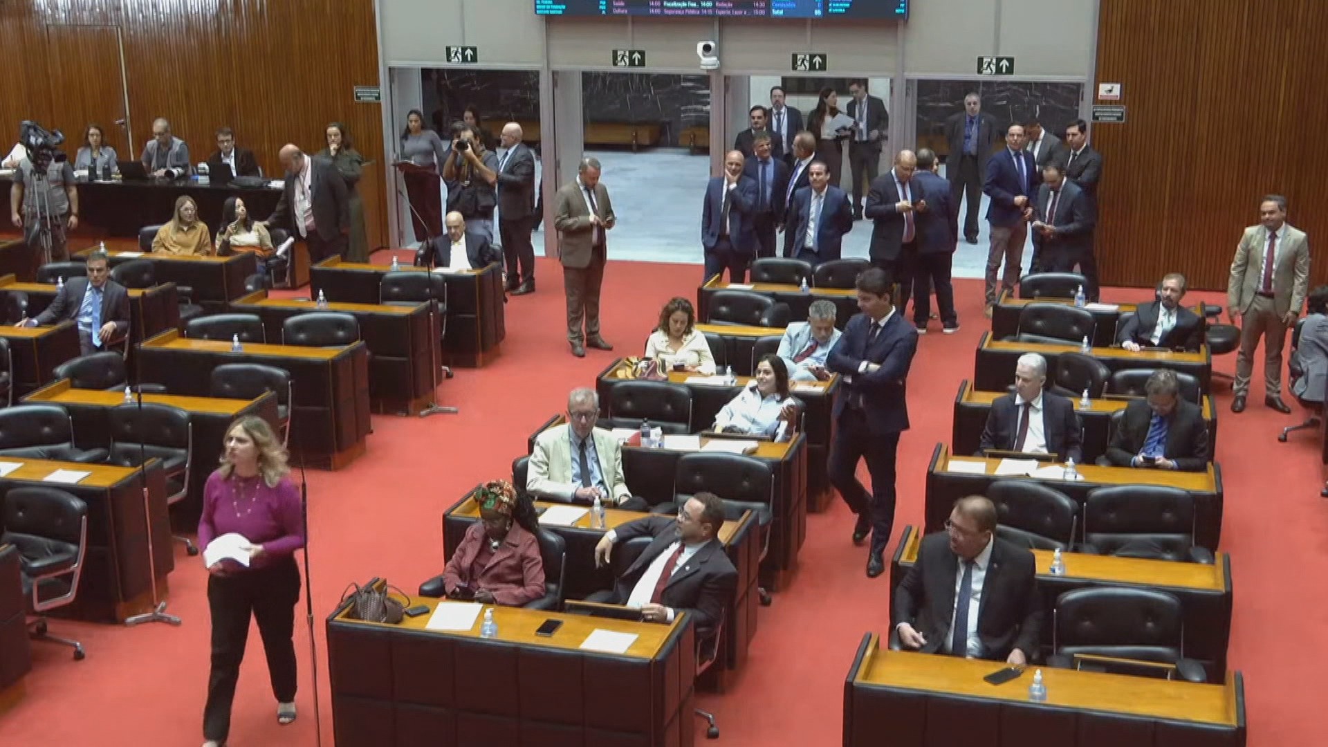 Às vésperas da campanha, deputados estaduais de MG realizam apenas 9 das 25 reuniões plenárias de maio e junho