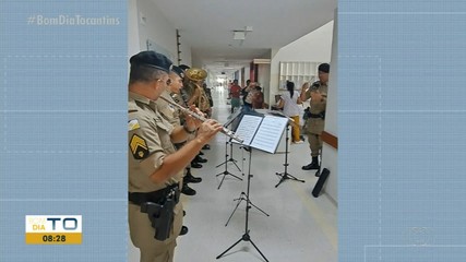 Banda Militar realiza apresentação para pacientes do HGP