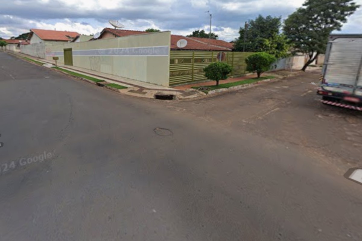 Jovem morre em acidente entre moto e carro em Campo Grande