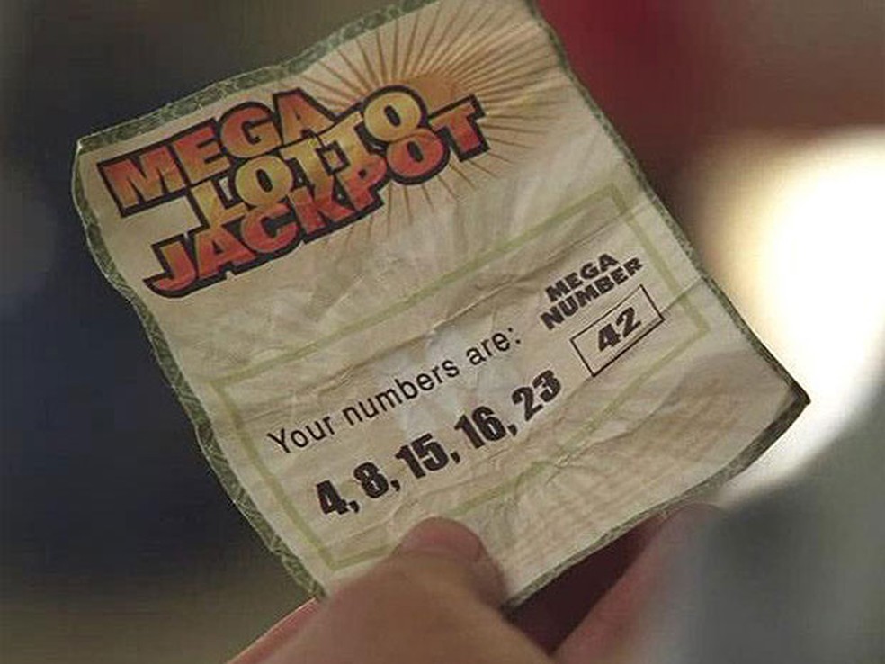Em 'Lost',  Hugo 'Hurley' Heyes (Jorge Garcia) ficou milionário após ganhar na loteria — Foto: Divulgação