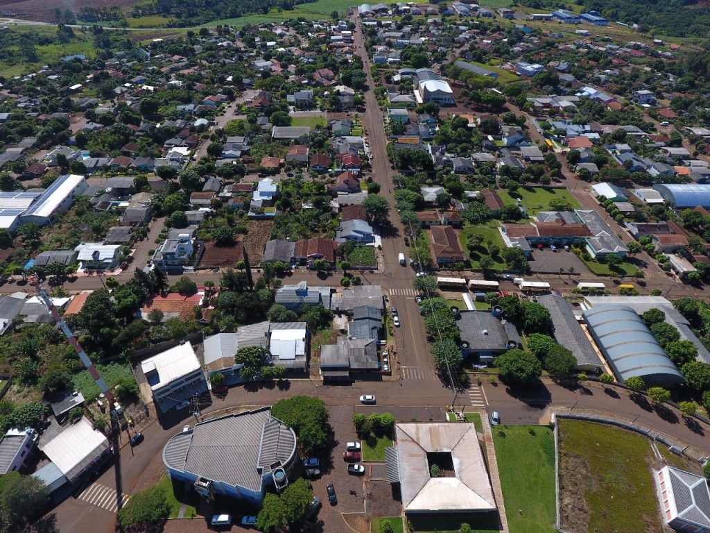 Prefeitura de Planalto divulga concurso com vagas com salários de até R$ 9,7 mil