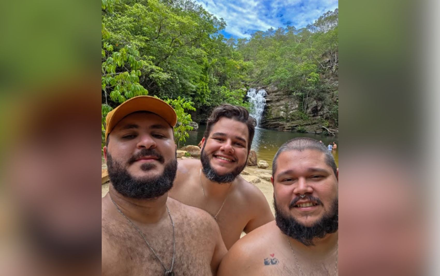 Trisal de empresários e professor que teve união reconhecida pela Justiça lutava para 'resguardar' a família