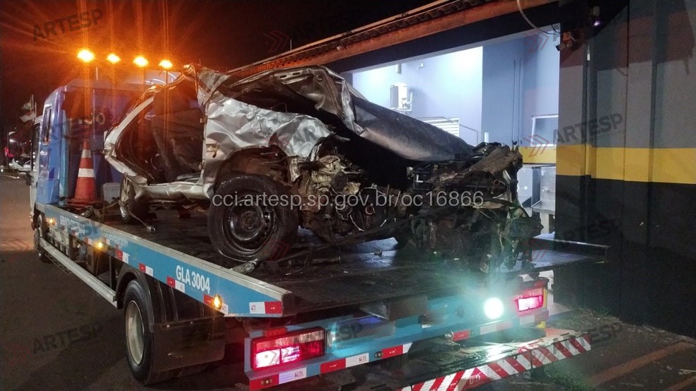 Seis pessoas ficaram feridas no acidente em Jaú — Foto: Artesp/Divulgação