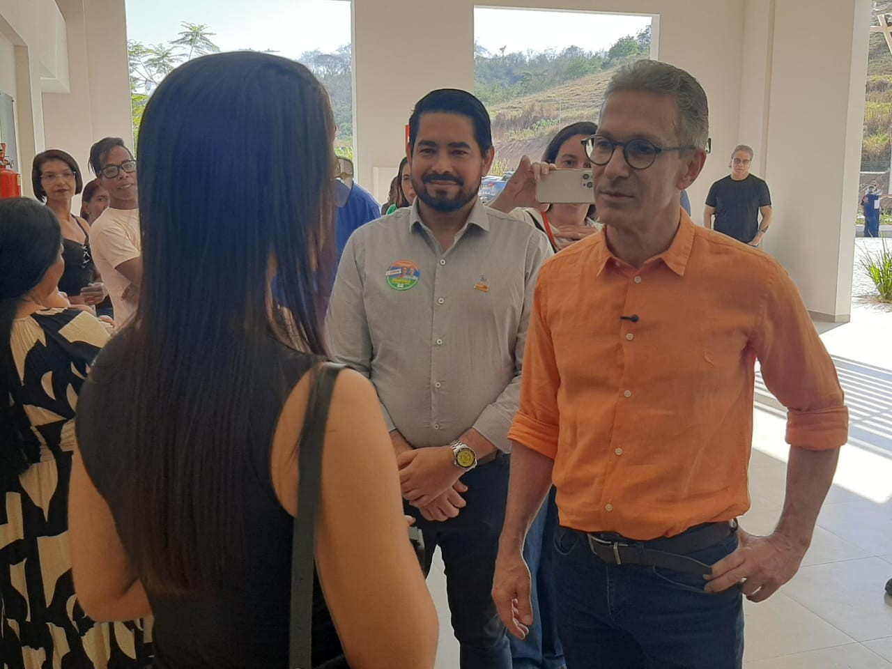 Zema defende novo pacto federativo e diz que prefeito hoje vive 'com pires na mão'