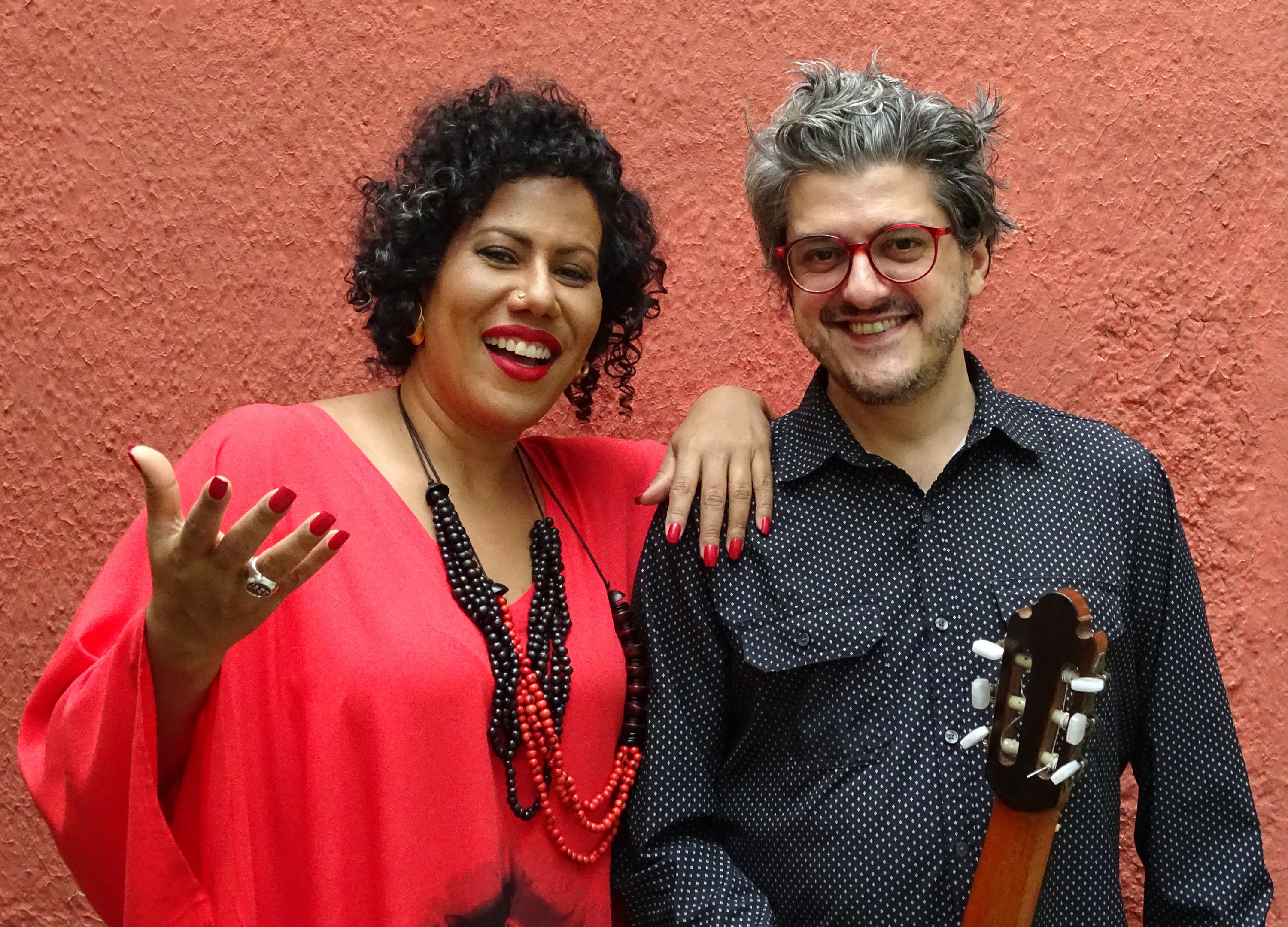 Indiana Nomma e André Pinto Siqueira incluem hit de Milton Nascimento na sequência de tributo a Mercedes Sosa