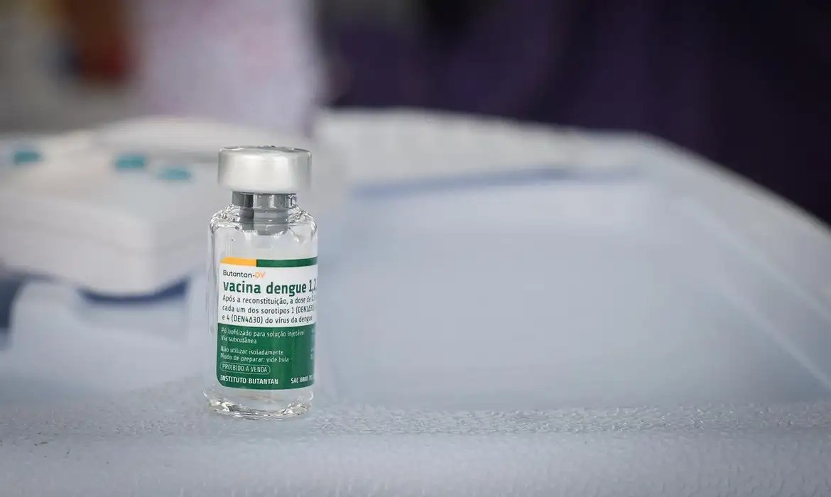 Vacina contra a dengue na Bahia