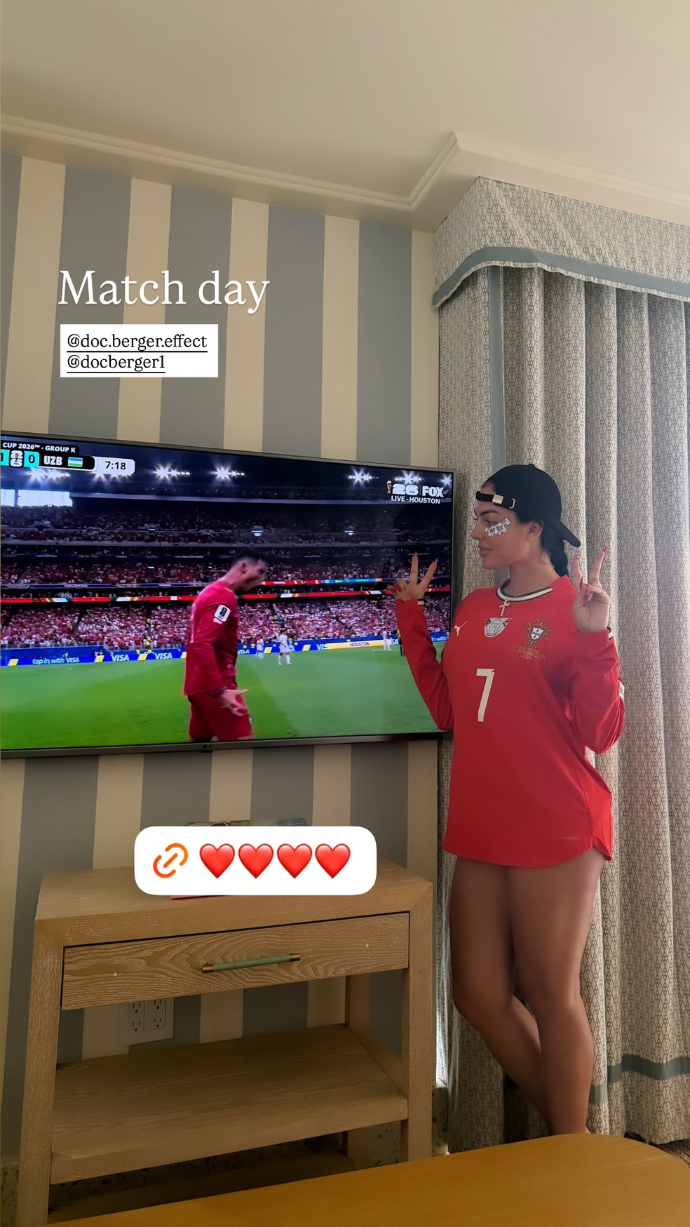 Georgina Rodri?guez vibra com o jogo de Portugal &mdash; Foto: Reprodu&ccedil;&atilde;o/Instagram