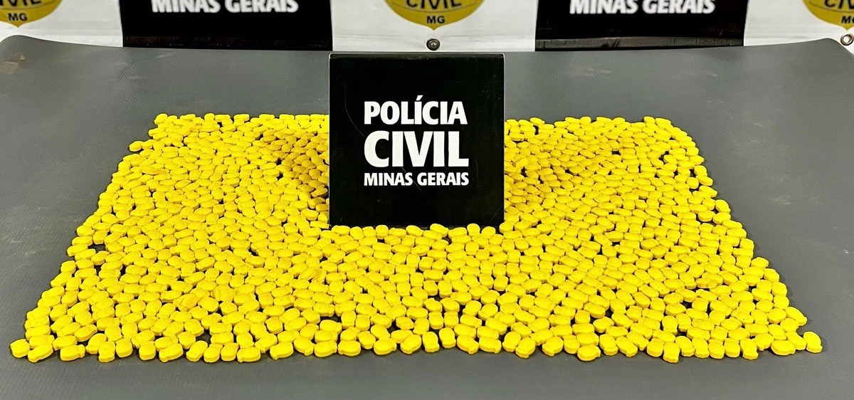 Mil comprimidos de droga sintética conhecida 'abacaxizinho' são apreendidos durante operação em MG