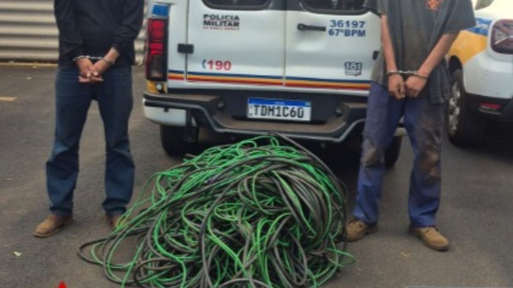 Homem furta 200 kg de fios e acaba preso após ser identificado pela cor da cueca em MG