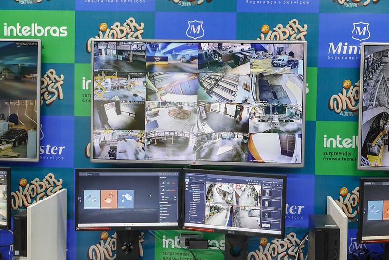 Oktoberfest 2025 terá 330 câmeras e segurança com IA para monitorar multidões; entenda