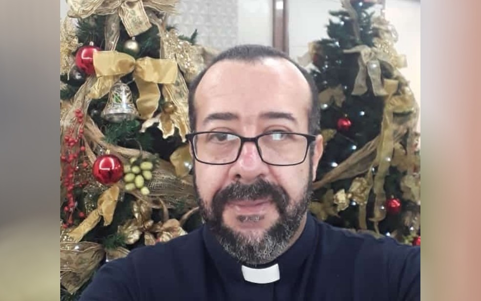 Padre Ricardo Campos Parreiras &mdash; Foto: Reprodu&ccedil;&atilde;o/Facebook
