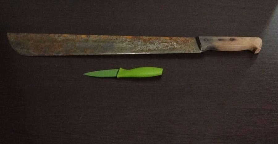 Homem é preso após agredir filho com escada, tentar enforcar e ameaçar mulher com facão em Piracicaba