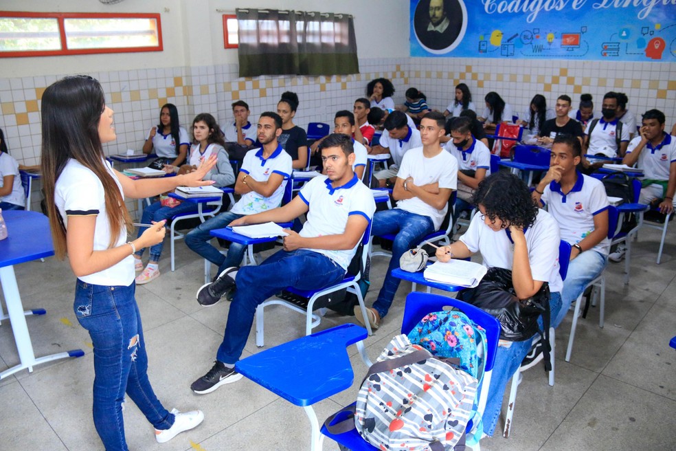 Copa do Mundo: tem aula em dia de jogo do Brasil. Como fica?