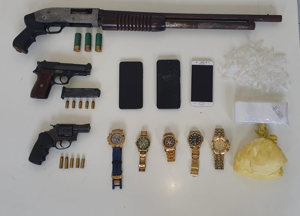 Três homens morrem após confronto com policiais federais e militares na Região Metropolitana de Salvador — Foto: Divulgação/SSP-BA