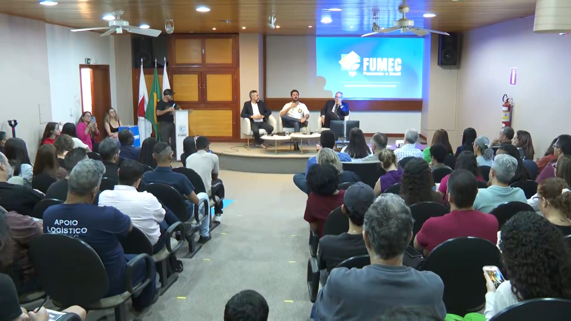 Gabriel Azevedo defende educação como prioridade do governo de Minas
