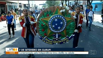Estudantes participam do desfile de 7 setembro em Gurupi