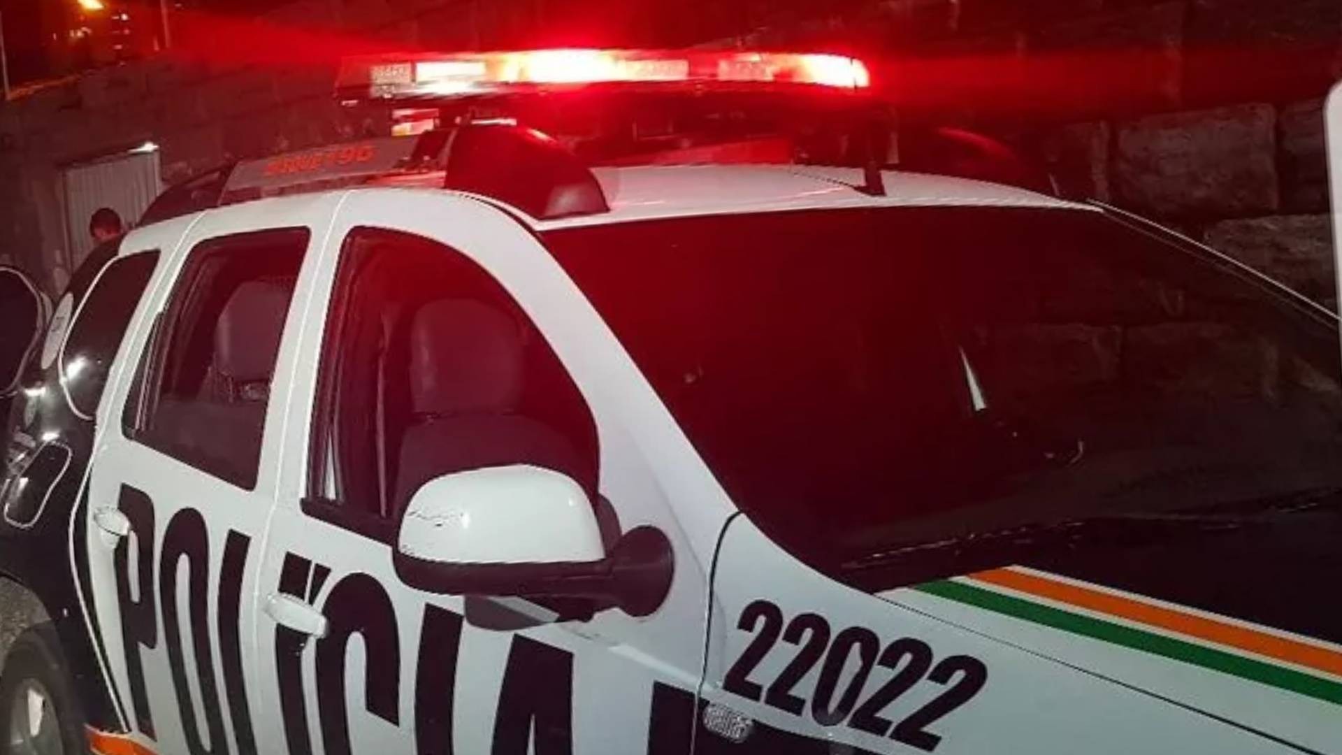 Falso empregador é preso em emboscada após exigir vídeos sexuais de mulher que buscava trabalho