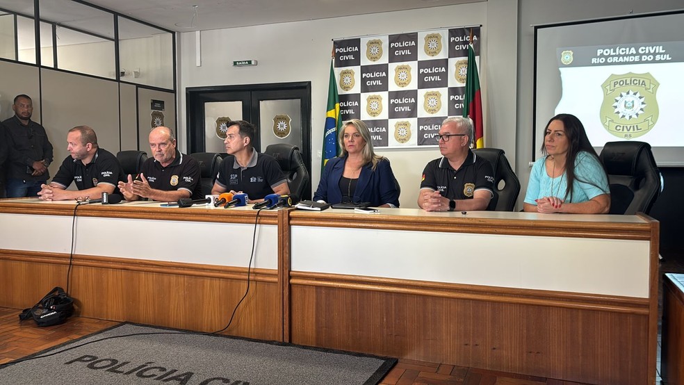 Coletiva de imprensa do caso do bolo envenenado em Torres — Foto: Vítor Rosa/RBS TV