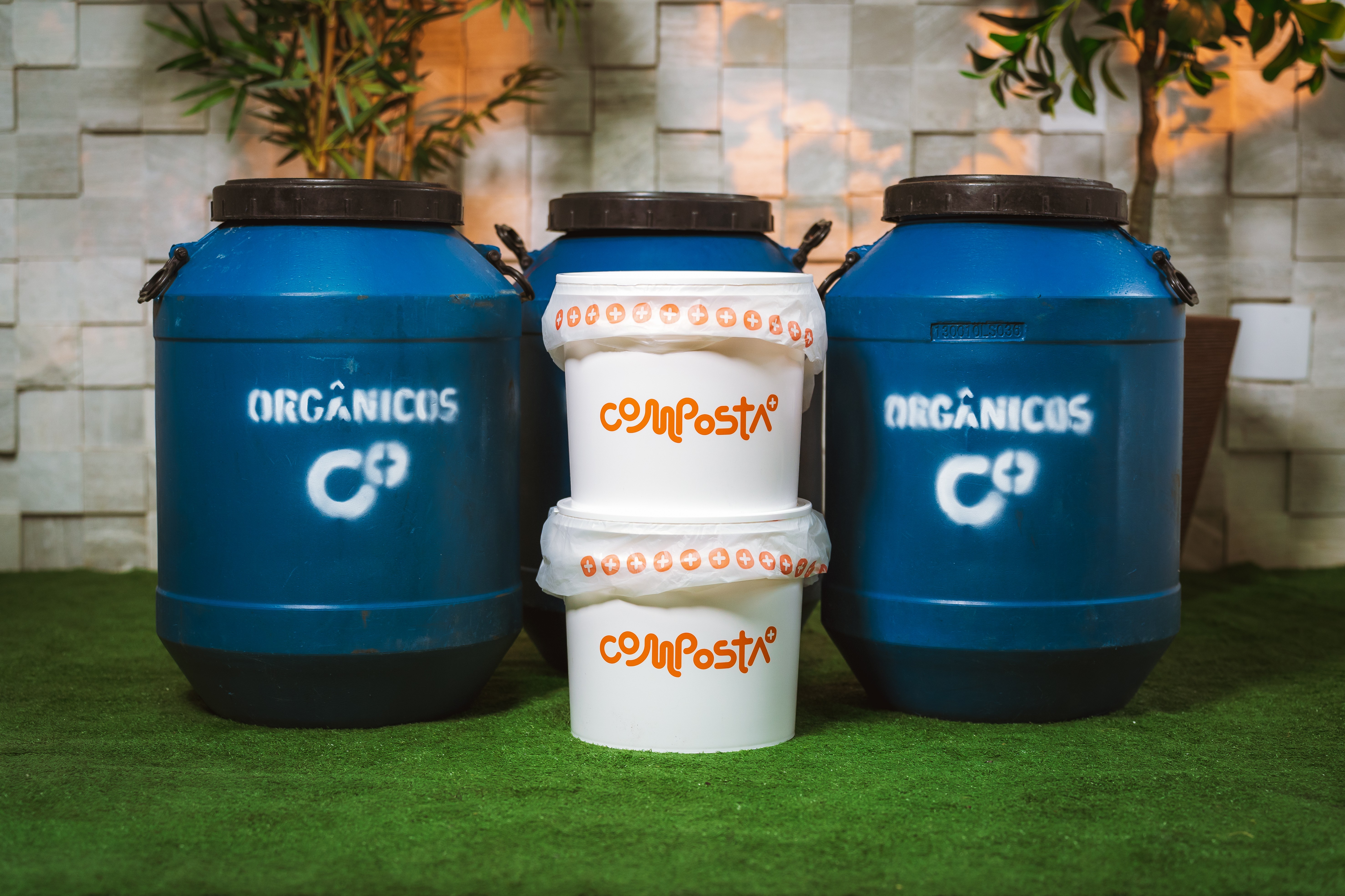7 benefícios da compostagem para empresas (além da sustentabilidade)