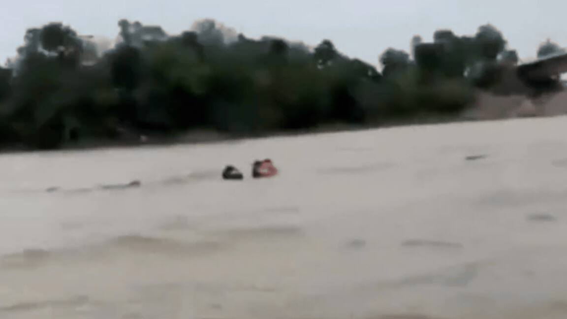 Vídeo: embarcação da Marinha afunda durante festival de pesca em Cáceres (MT) 