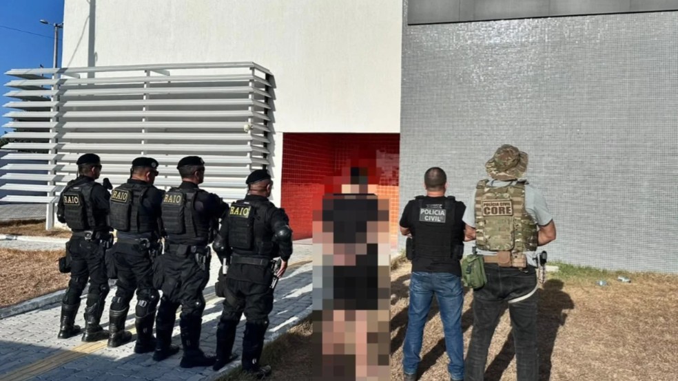 Suspeito de envolvimento na morte do radialista Gilberto Veras e de outro homem no PI é apreendido no CE — Foto: Polícia Civil do Piauí