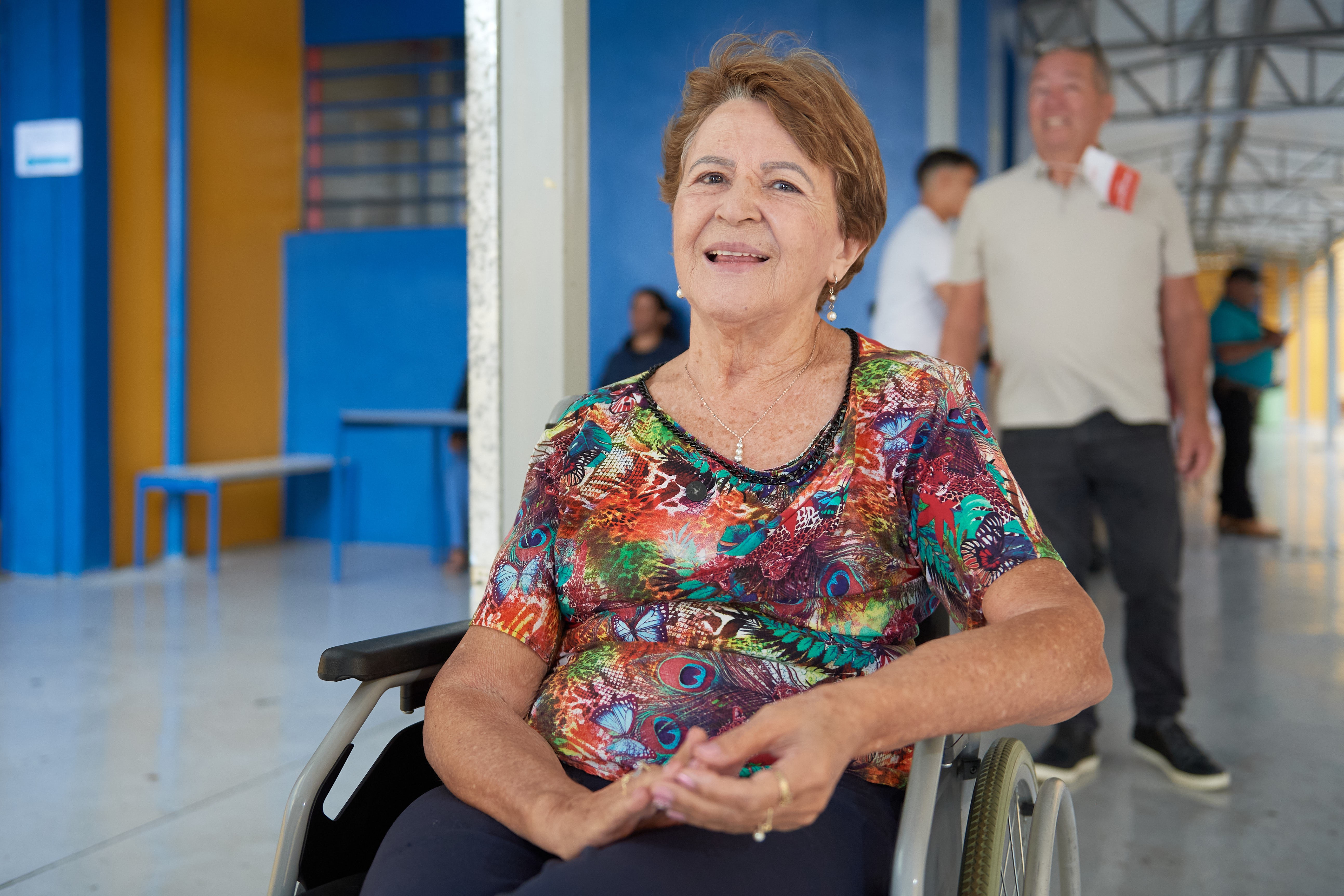 Mesmo sem obrigação, eleitores de até 85 anos enfrentam chuva e fazem questão de votar em Ribeirão Preto e Franca