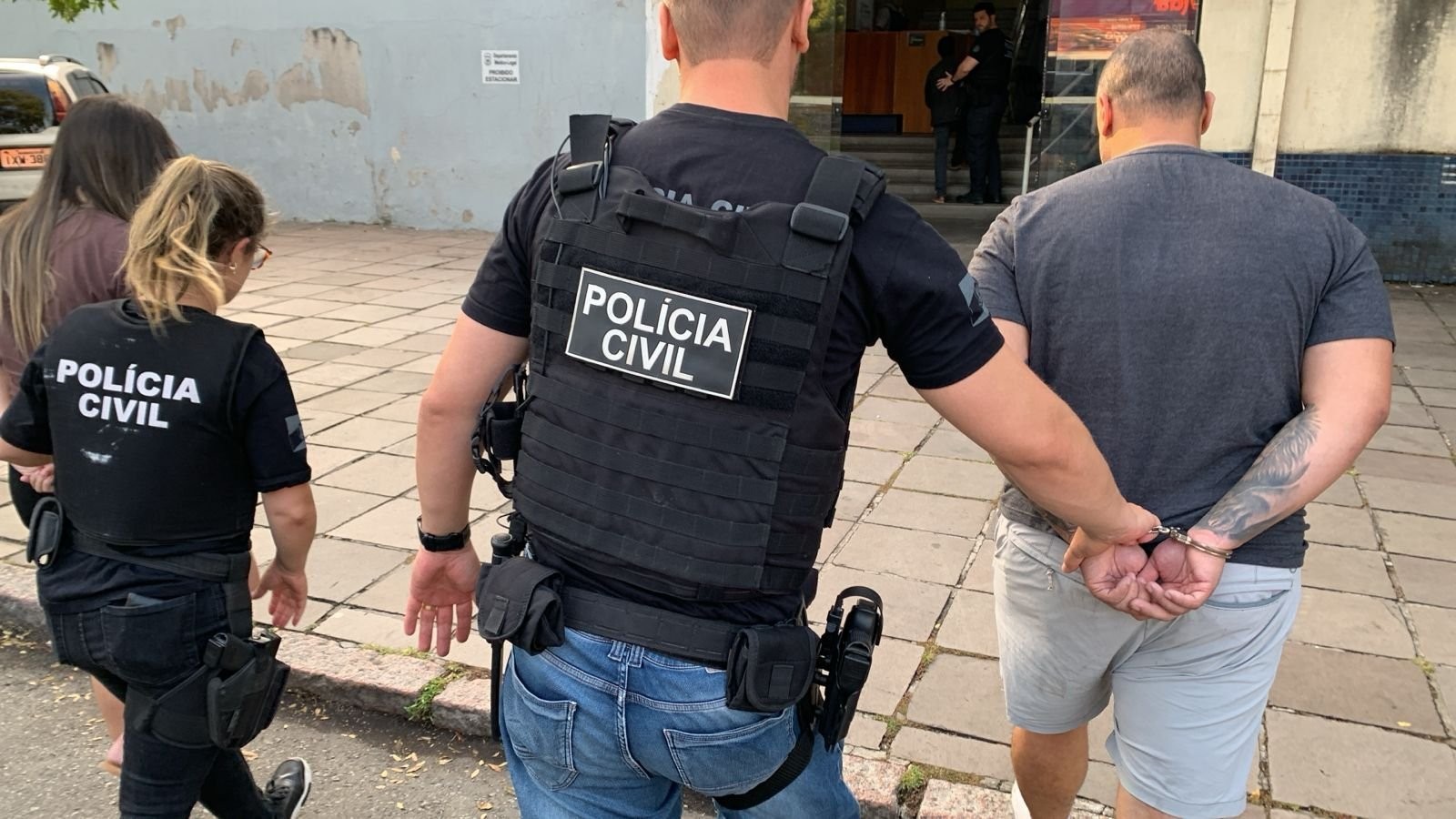 Chefe de gabinete de ex-vereador em Porto Alegre é preso por suspeita de desvio de R$ 1,2 milhão em emendas parlamentares