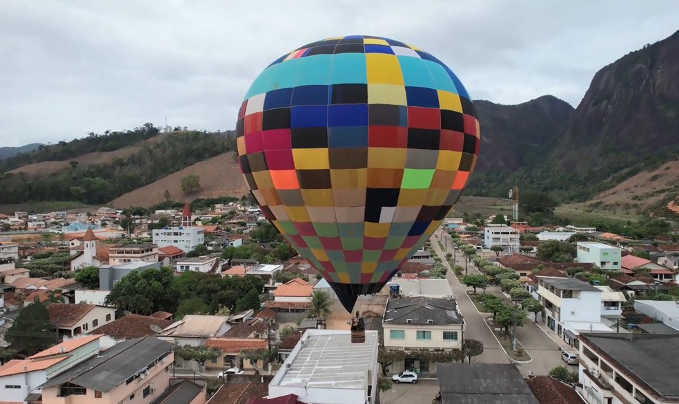 Balão passeia por Pancas, ES — Foto: Divulgação/Prefeitura de Pancas