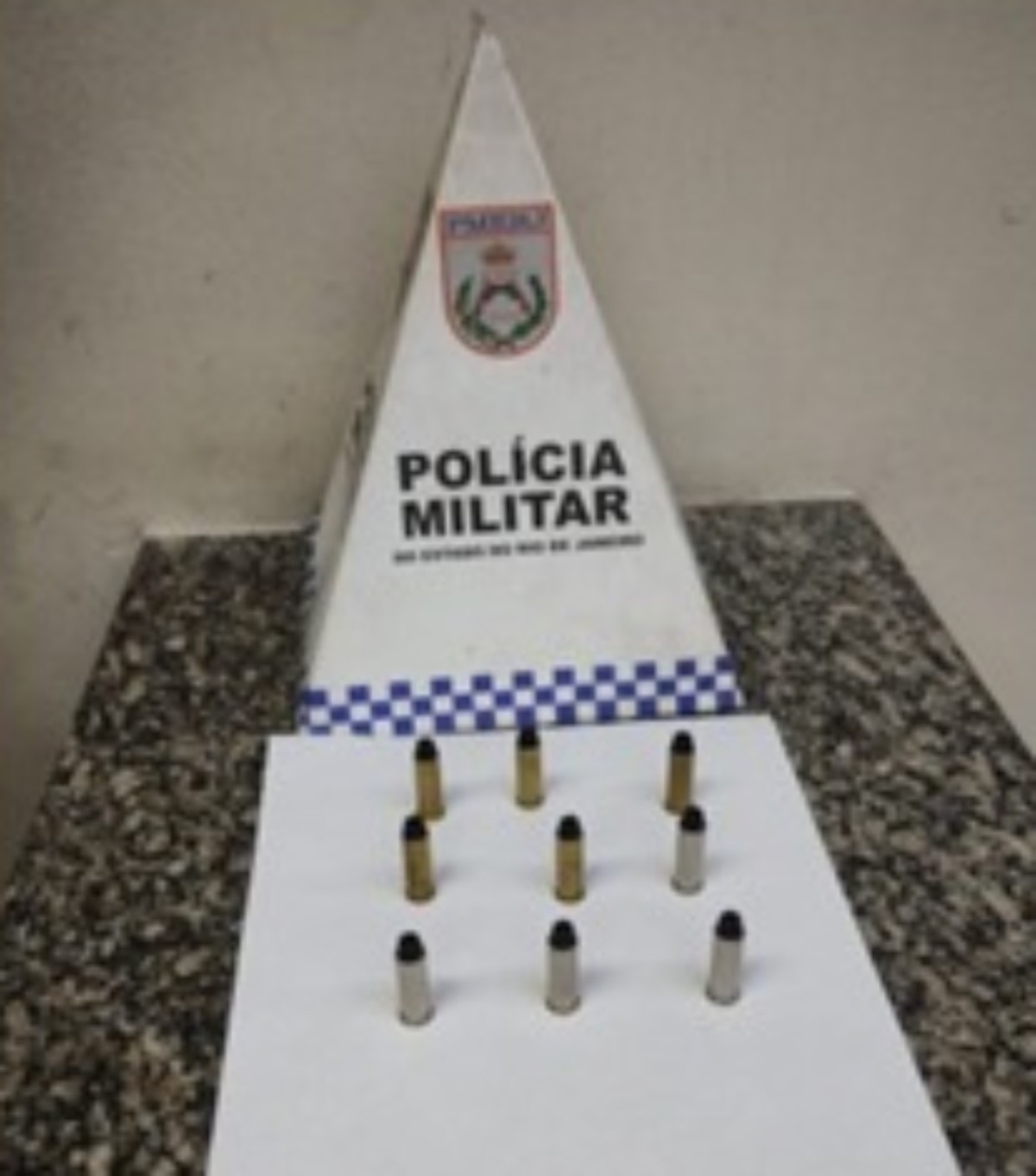 Homem é preso por descumprir medida e portar munições em Barra Mansa 