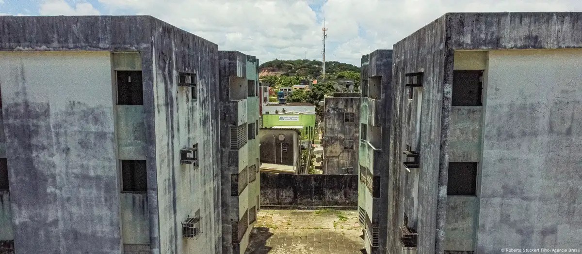 
Prédios-caixão, as construções proibidas há 20 anos em Pernambuco