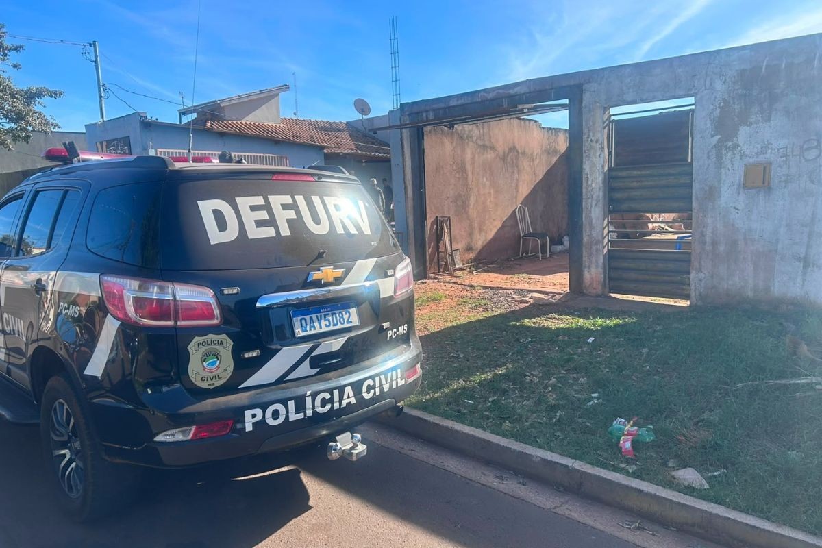 Suspeito de integrar grupo que roubava veículos para enviar à Bolívia é preso em Campo Grande