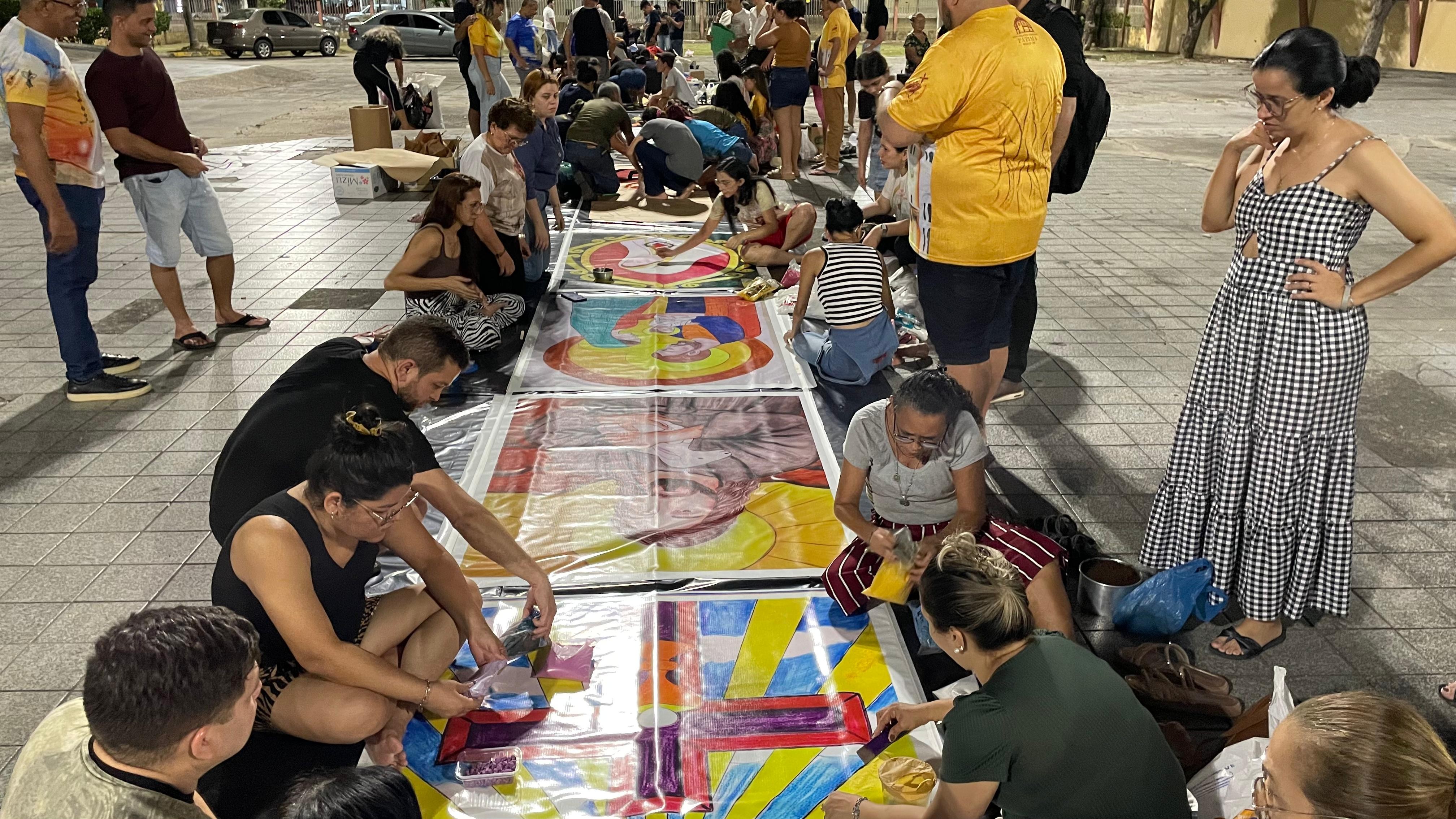 Igrejas de Manaus se preparam para Corpus Christi com confecção dos tapetes tradicionais 
