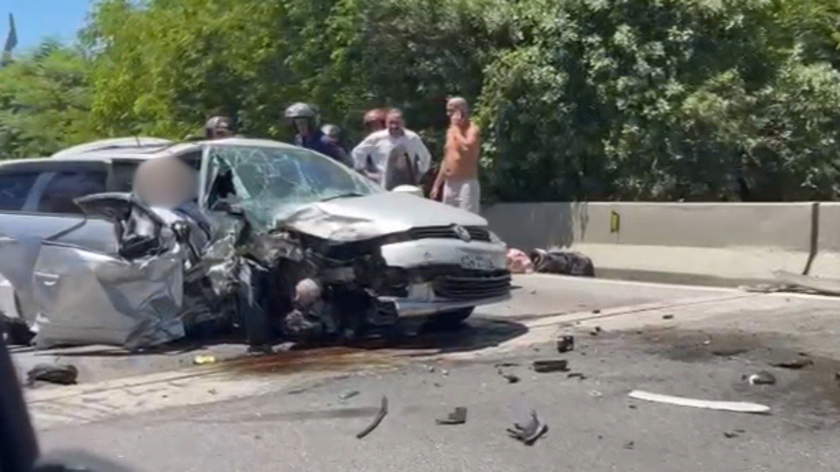 Acidente na Linha Vermelha, no Rio, deixa 1 morto e 2 feridos